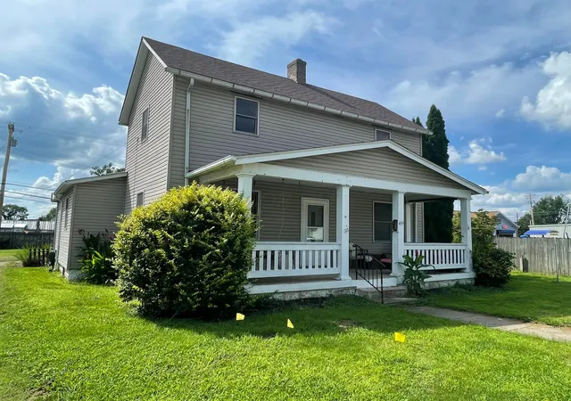 Photo 2 of Single family home for sale at 455 Long St, Ashville, OH 43103 | MLS# 226031396 | Listing updated on 2026-08-25