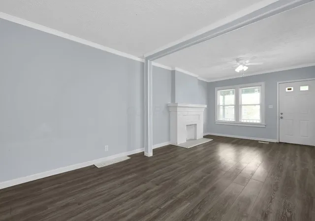 Listing Photo 4 - Condo for sale in building located at 1309 E 24Th Ave, Columbus, OH 43211