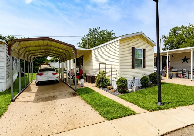 image of 2445 Columbus Lancaster Rd Nw #91, Lancaster, OH 43130 | MLS# 226031488