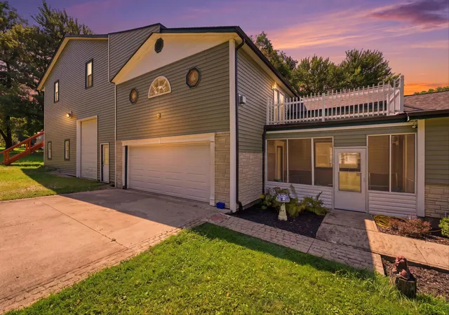 Photo 1 of Multi family home for sale at 13285 Maple Road, Thornville, OH 43076 | MLS# 226033024 | Listing updated on 2026-09-29