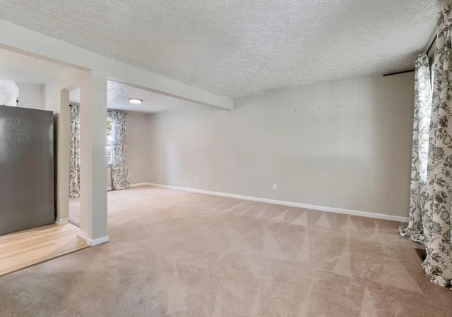 Photo 2 of Single family home for sale at 6553 Skywae Dr, Columbus, OH 43229 | MLS# 226032345 | Listing updated on 2026-09-08