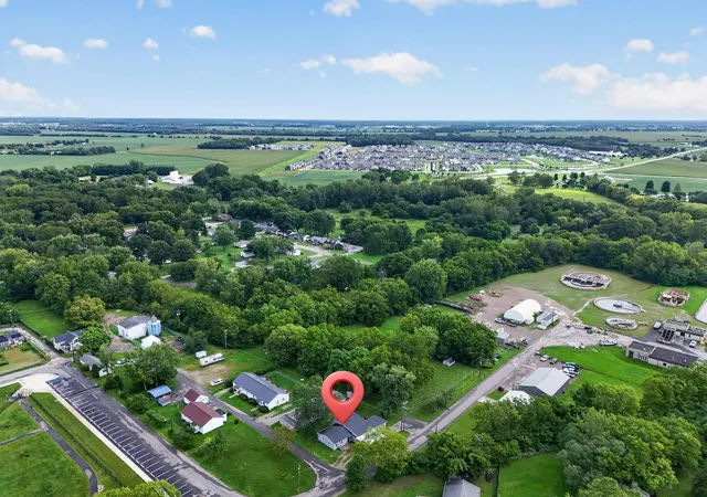 4th image of 221 Central Ave, Plain City, OH 43064 | MLS# 226031486