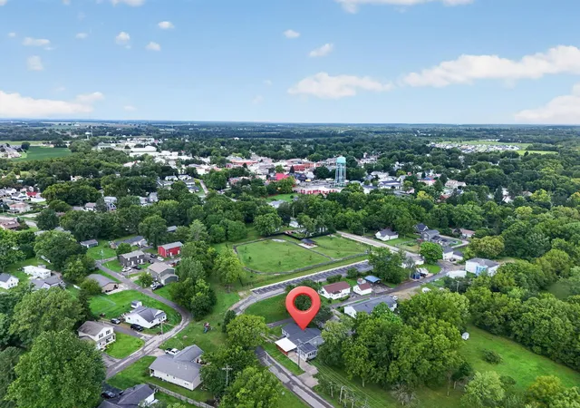 5th image of 221 Central Ave, Plain City, OH 43064 | MLS# 226031486