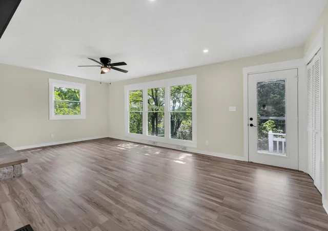 image of 1318 Graf St, Lancaster, OH 43130 | MLS# 226031738