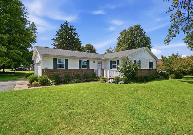 1st image of 10854 Gorsuch Rd, Galena, OH 43021 | MLS# 226031490