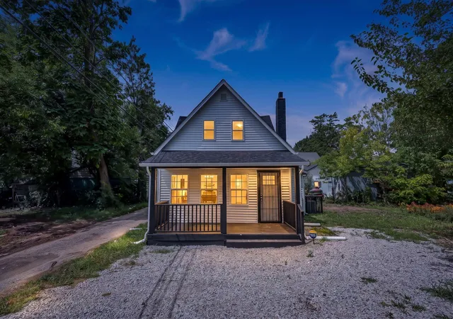 1st image of 2461 Bremen St, Columbus, OH 43211 | MLS# 226031444