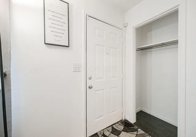 Photo 4 of Single family home for sale at 1272 Shady Ln Rd, Columbus, OH 43227 | MLS# 226031591 | Listing updated on 2026-09-09