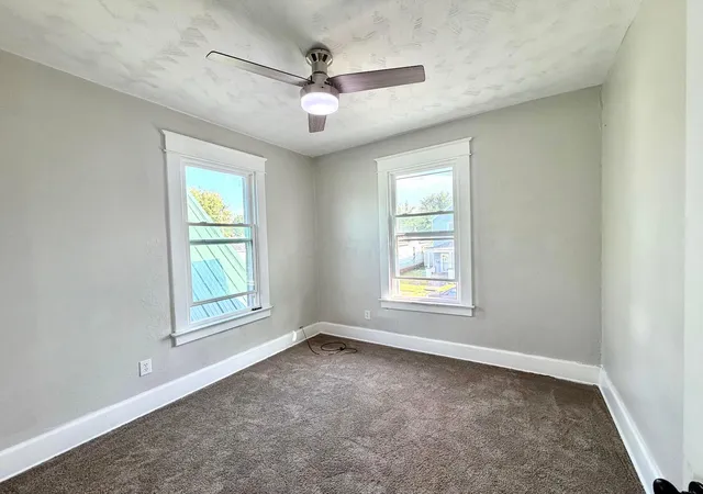 3rd image of 1921 18Th St, Portsmouth, OH 45662 | MLS# 226031472