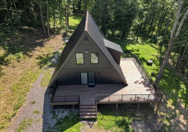Photo 3 of Single family home for sale at 7118 Mount Tabor Rd, Chillicothe, OH 45601 | MLS# 226031478 | Listing updated on 2026-09-14