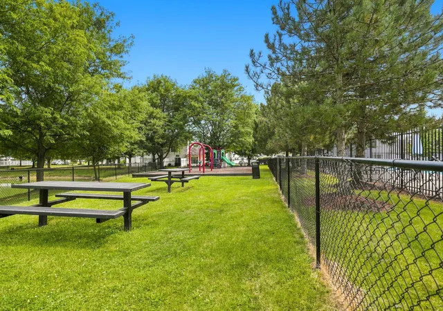 image of 4649 Hobson Dr, Columbus, OH 43228