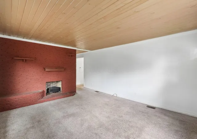 4th image of 702 Cox Ave, Chillicothe, OH 45601 | MLS# 226031537