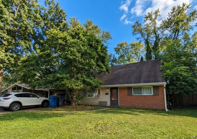 Photo 1 of Single family home for sale at 4941 Betsy Dr, Columbus, OH 43227 | MLS# 226032550 | Listing updated on 2026-09-16