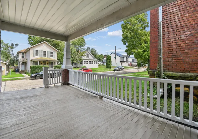 2nd image of 185 W Locust St, Newark, OH 43055 | MLS# 226031823