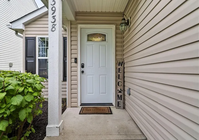 2nd image of 3938 Genteel Dr, Grove City, OH 43123 | MLS# 226031669