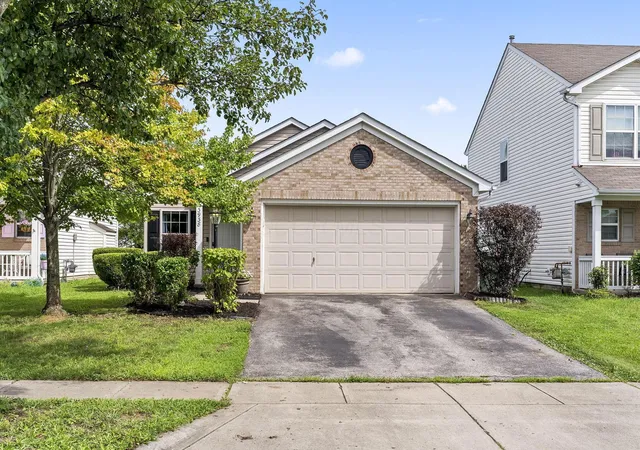 3rd image of 3938 Genteel Dr, Grove City, OH 43123 | MLS# 226031669