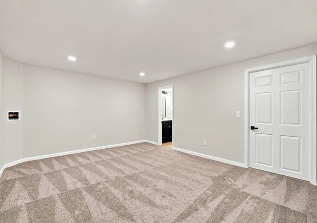 2nd image of 7719 Kelvinway Dr, Columbus, OH 43085