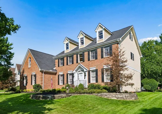 1st image of 730 Southbluff Dr, Westerville, OH 43082 | MLS# 226032064