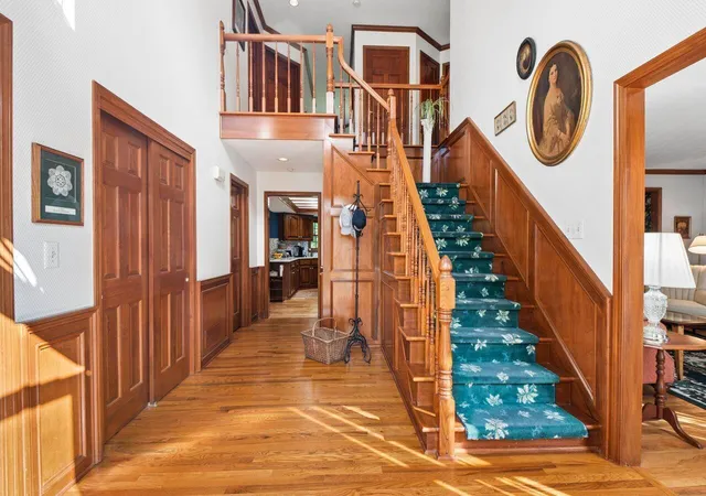 4th image of 730 Southbluff Dr, Westerville, OH 43082 | MLS# 226032064