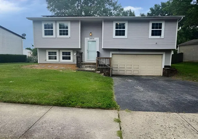 Photo 1 of Single family home for sale at 3802 Danube Dr, Groveport, OH 43125 | MLS# 226031511 | Listing updated on 2026-09-10