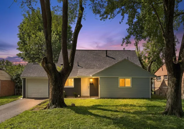 4th image of 3805 Gilroy Rd, Columbus, OH 43227 | MLS# 226031538