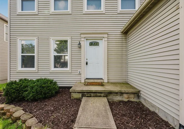Photo 3 of Single family home for sale at 1144 Tenagra Way, Columbus, OH 43228 | MLS# 226031563 | Listing updated on 2026-09-21