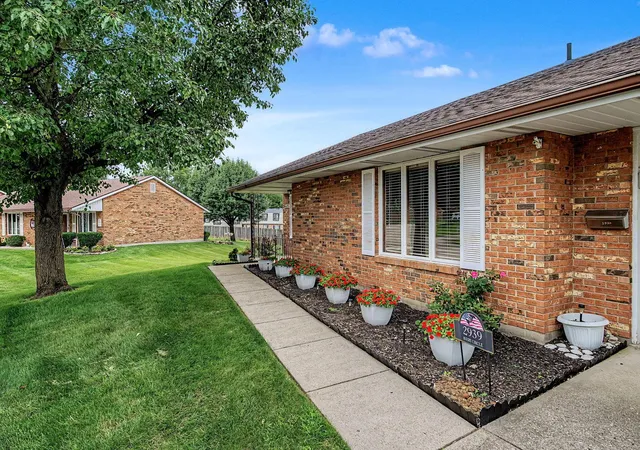 24th image of 2939 Avery Cir, Springfield, OH 45503 | MLS# 226031640
