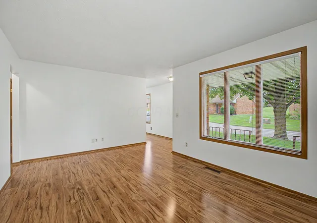 Photo 3 of Condo for sale at 2939 Avery Cir, Springfield, OH 45503 | MLS# 226031640 | Listing updated on 2026-09-16