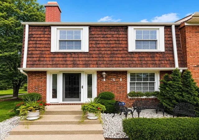 Photo 1 of Condo for sale at 431 Pamlico St #JL8, Columbus, OH 43228 | MLS# 226031588 | Listing updated on 2026-08-31