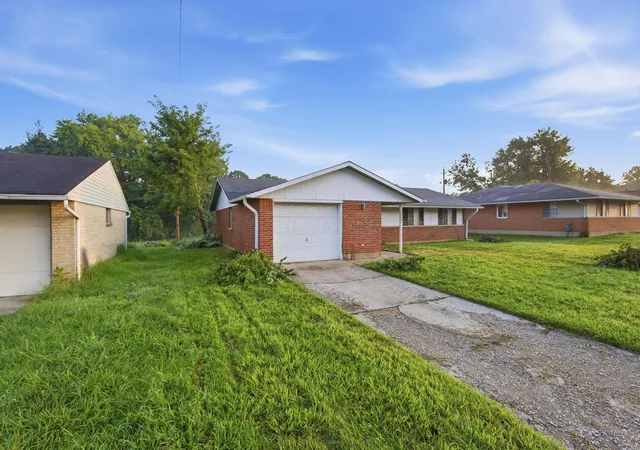 Photo 2 of Single family home for sale at 3600 E Dublin Granville Rd, Westerville, OH 43081 | MLS# 226032674 | Listing updated on 2026-09-17
