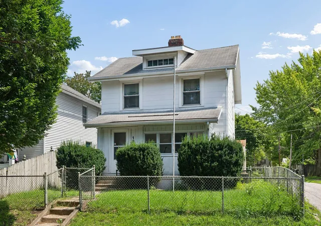 1st image of 1612 Bruck St, Columbus, OH 43207 | MLS# 226031605