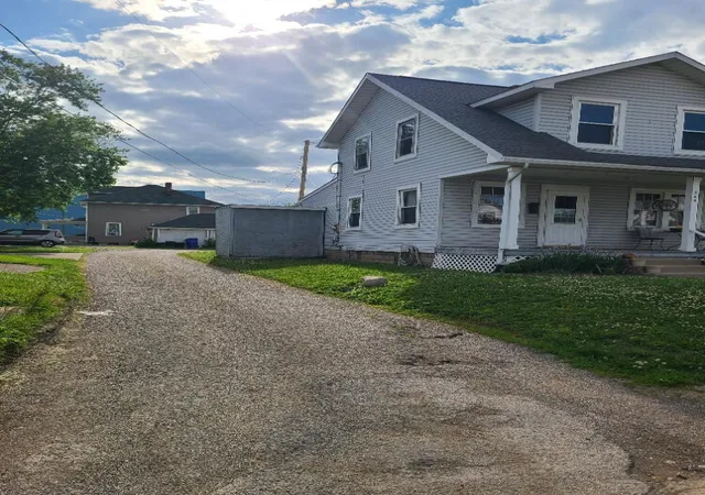 2nd image of 344 Massie Ave, Chillicothe, OH 45601 | MLS# 226031635