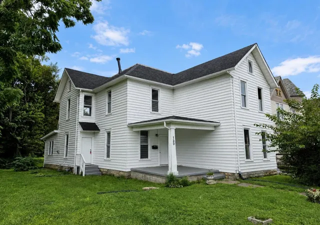 1st image of 131 E Southern Ave, Springfield, OH 45505 | MLS# 226031643