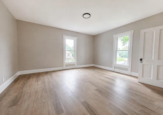 2nd image of 131 E Southern Ave, Springfield, OH 45505 | MLS# 226031643