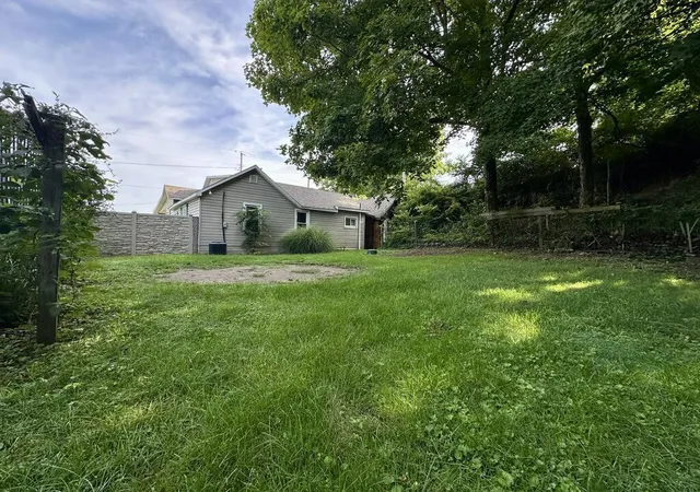 Photo 4 of Single family home for sale at 7424 State Route 180, Kingston, OH 45644 | MLS# 226031650 | Listing updated on 2026-10-08
