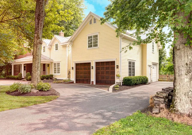 Photo 2 of Single family home for sale at 7443 Havens Rd, Blacklick, OH 43004 | MLS# 226031647 | Listing updated on 2026-09-12