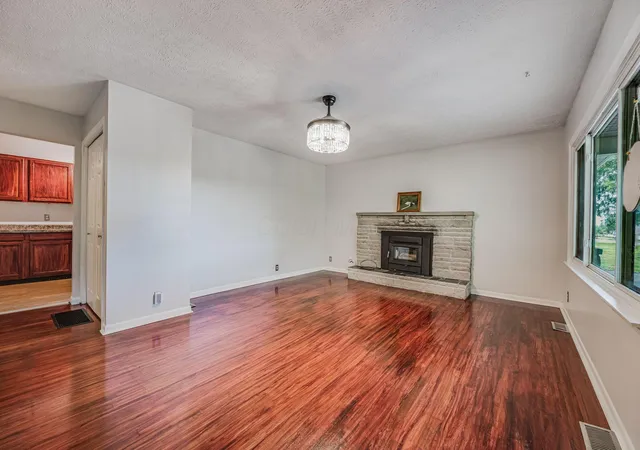 Photo 4 of Single family home for sale at 3675 Mink St SW, Pataskala, OH 43062 | MLS# 226031786 | Listing updated on 2026-09-21