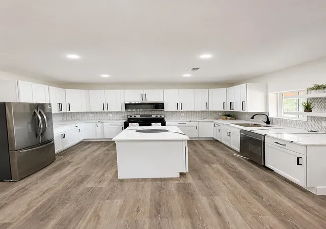 4th image of 514 Trevitt St, Columbus, OH 43203 | MLS# 226031701