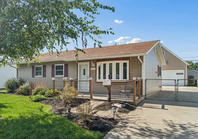 Photo 2 of Single family home for sale at 7324 Roshon Ave, Reynoldsburg, OH 43068 | MLS# 226032382 | Listing updated on 2026-10-05