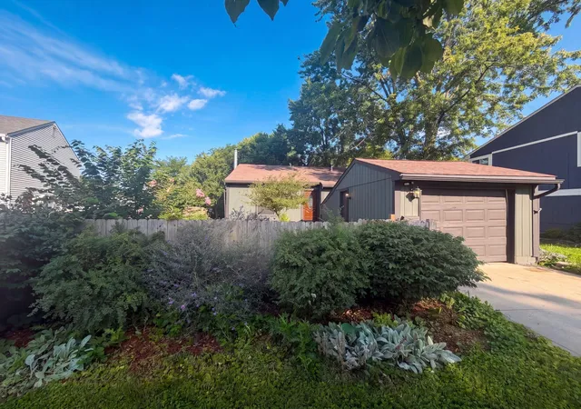 1st image of 6567 Arborg Ct, Dublin, OH 43017 | MLS# 226031689