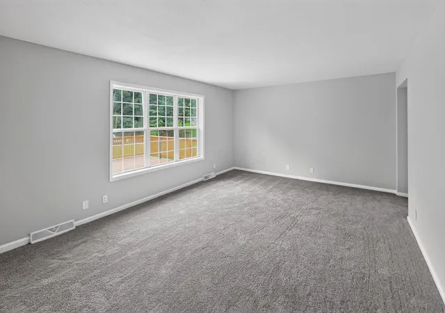 2nd image of 234 Crabapple Dr, Howard, OH 43028 | MLS# 226031802