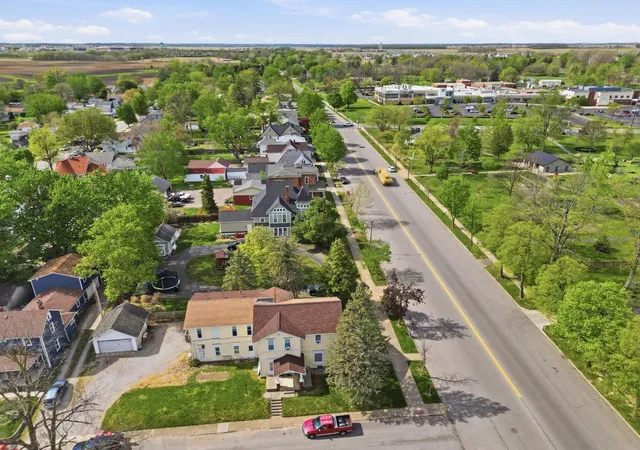 Photo 3 of Single family home for sale at 155 N Main St, London, OH 43140 | MLS# 226031700 | Listing updated on 2026-08-20