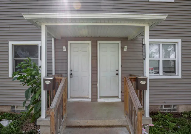 Listing Photo 5 - Condo for sale in building located at 1122 E 23rd Ave, Columbus, OH 43211 - Unit #1120
