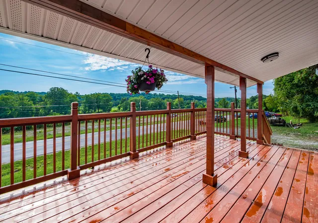4th image of 2695 Linden Ave, Zanesville, OH 43701 | MLS# 226031734