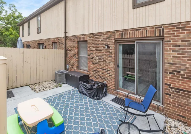 image of 1642 Cindy Ct, Columbus, OH 43232