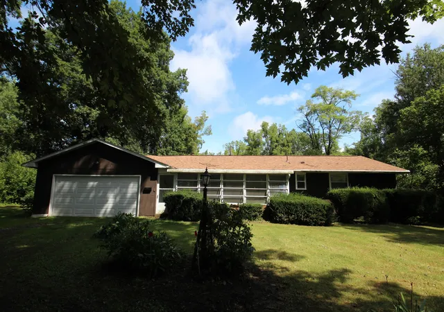 image of 5726 Refugee Rd Nw, Baltimore, OH 43105 | MLS# 226031772
