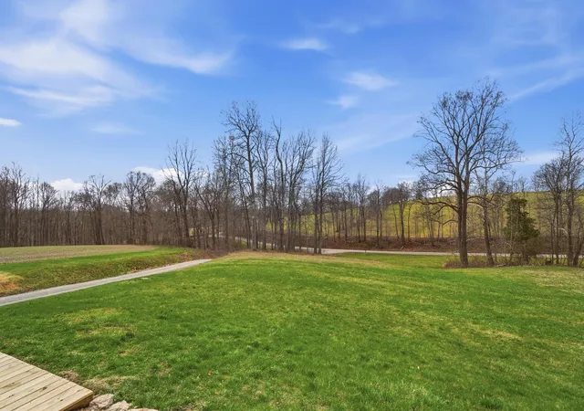 5th image of 4190 Township Road 143 Ne, Somerset, OH 43783 | MLS# 226031767