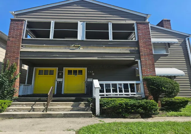 Multi family home for sale at 710 Kelton Ave, Columbus, OH 43205 | MLS# 226031874