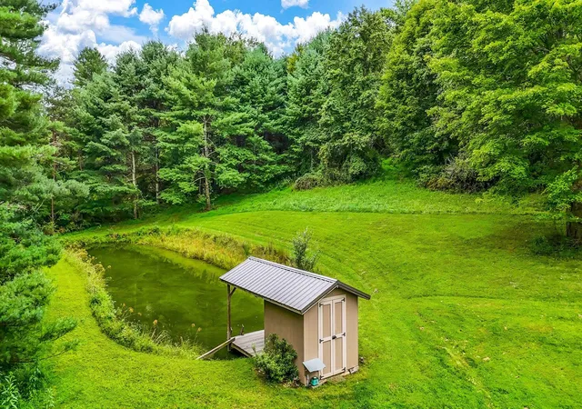 Photo 3 of Single family home for sale at 14933 Rhoads Rd, Logan, OH 43138 | MLS# 226031926 | Listing updated on 2026-09-12