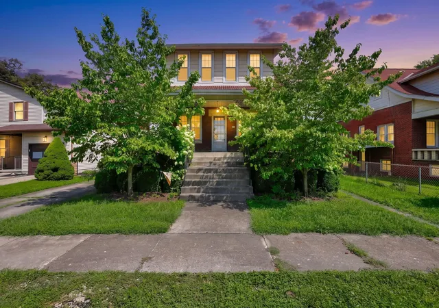 1st image of 874 E Main Pkwy, Newark, OH 43055 | MLS# 226031835