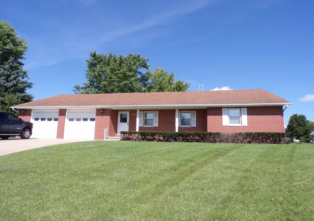 5th image of 1361 Johnson Pl, Washington Court House, OH 43160 | MLS# 226031870